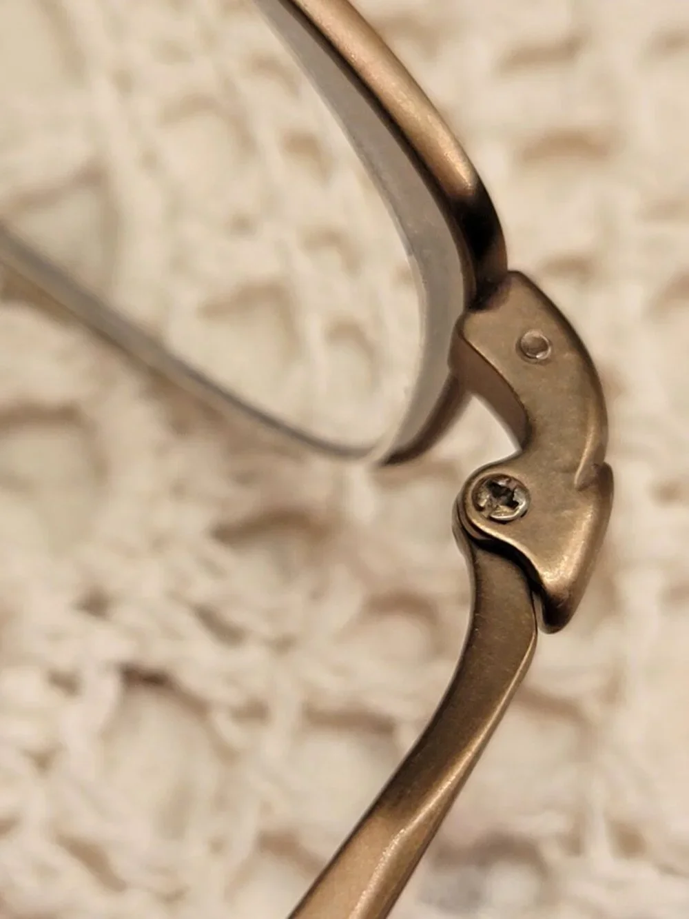MODO SAKI 650 TITANIUM EYEGLASS FRAMES OVAL FULL RIM METAL PETITE VTG. 46-21-143